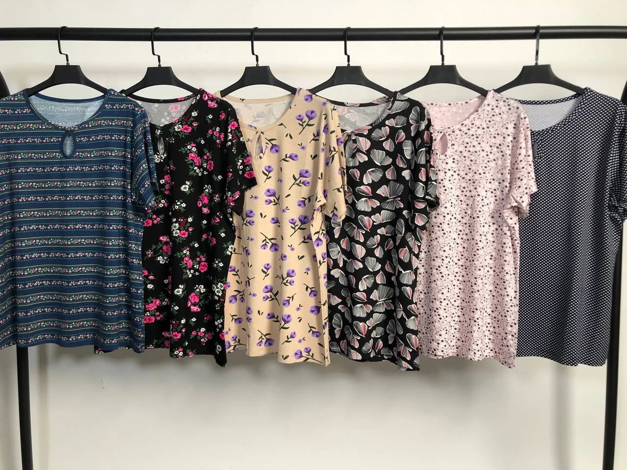 تیشرت ویسکوز یقه اشکی پک طرح بندی دوم تیشرت ویسکوز یقه اشکی پک طرح بندی دوم