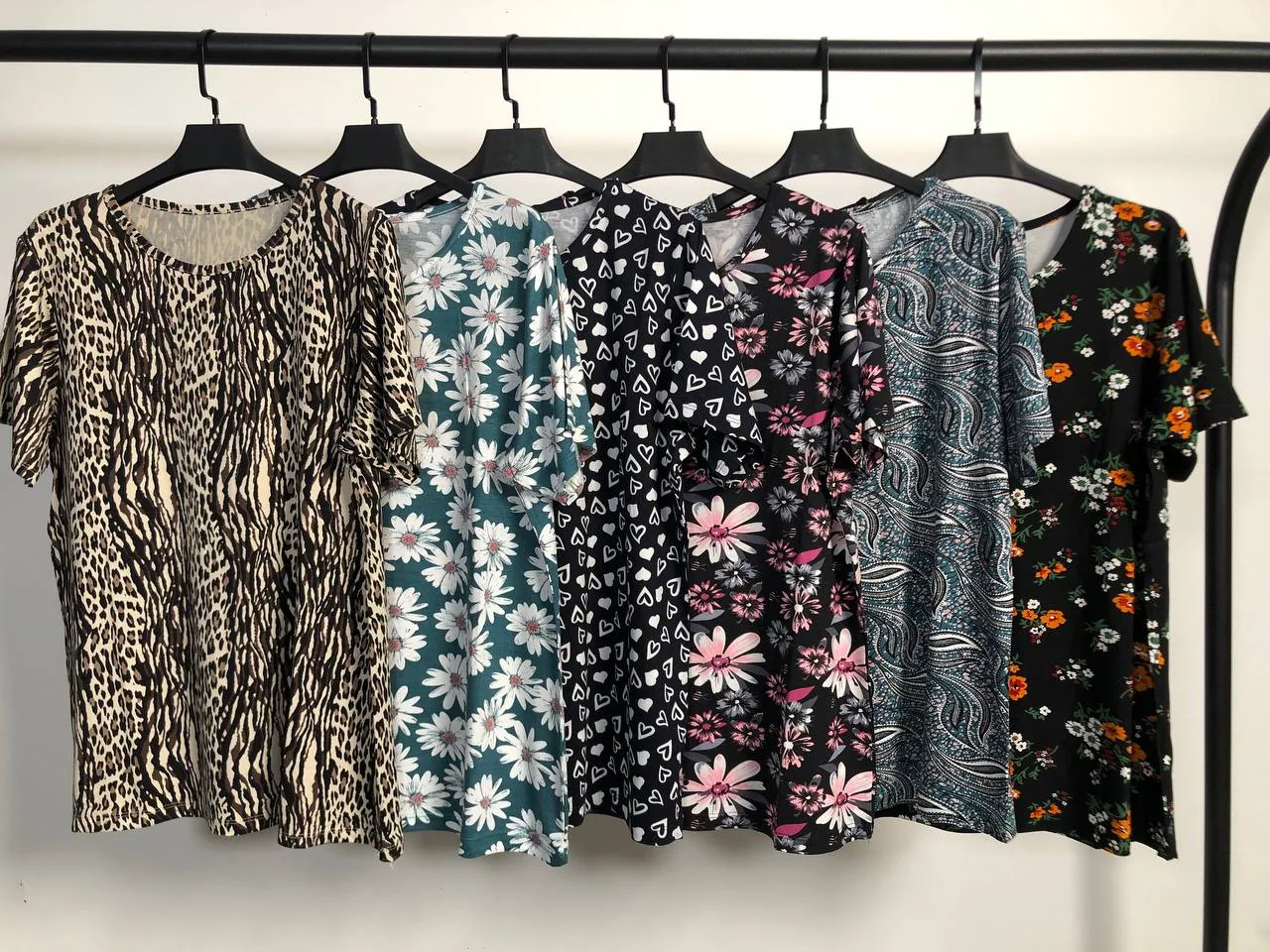 تیشرت ویسکوز یقه گرد پک طرح بندی ششم تیشرت ویسکوز یقه گرد پک طرح بندی ششم