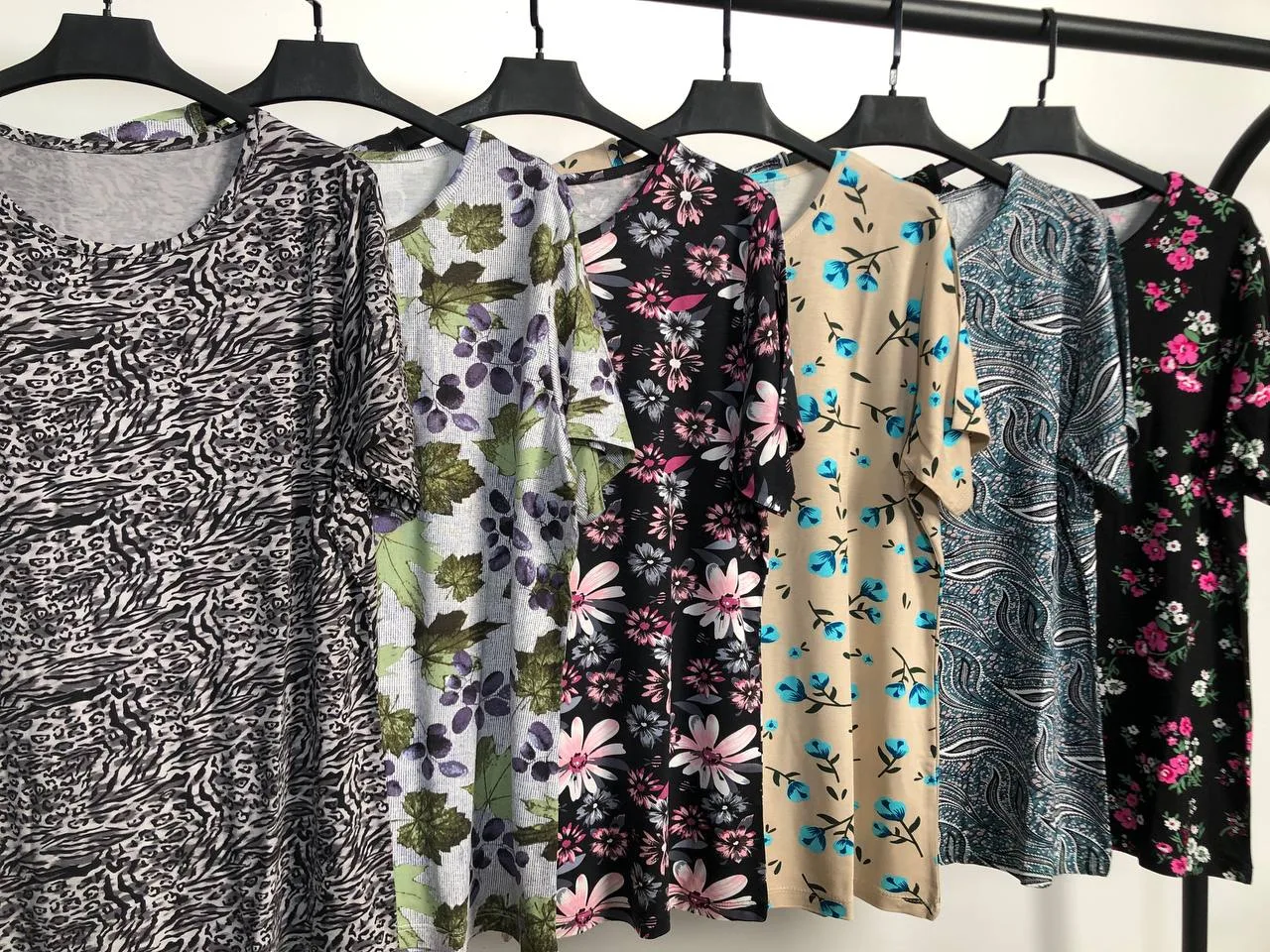 تیشرت ویسکوز یقه گرد پک طرح بندی پنجم