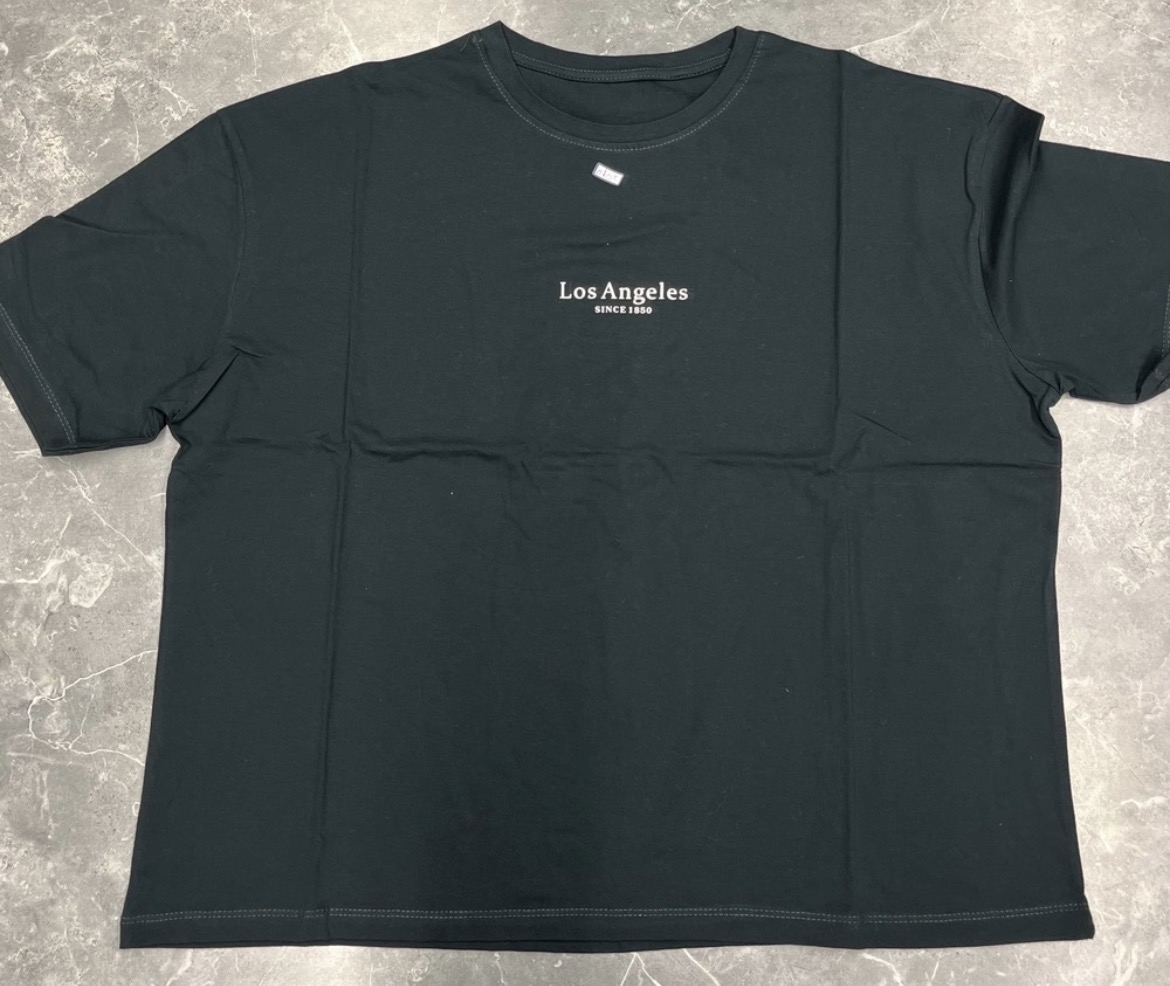 تیشرت باکسی los angeles ایراد: لکه سفید پشت تیشرت تیشرت باکسی los angeles ایراد: لکه سفید پشت تیشرت