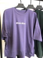 تیشرت باکسی چاکدار چاپ miu miu